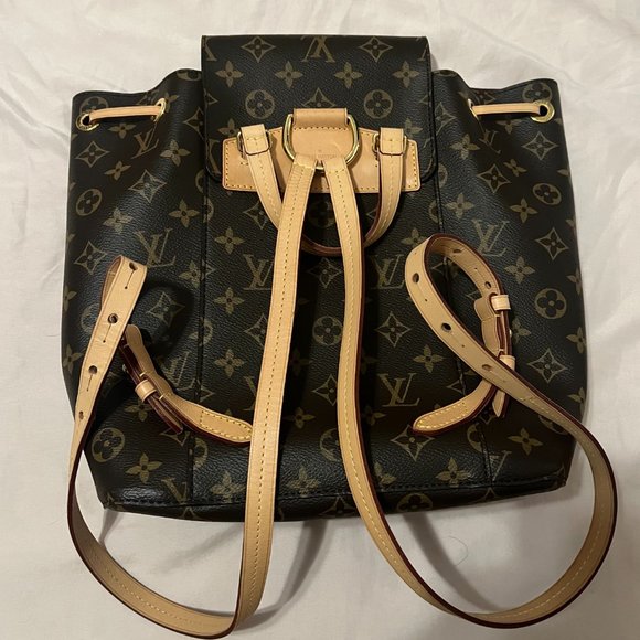Louis Vuitton Montsouris Backpack - Picture 2 of 5